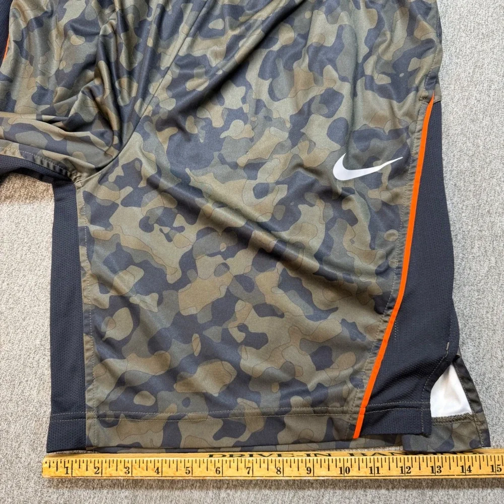 Nike Dri-FIT Camo Basketball Shorts Mens XL Green Orange 707352-325